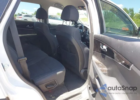 2018 Kia Sorento 2.4L Lx from USA, damaged, VIN 5XYPGDA37JG349467